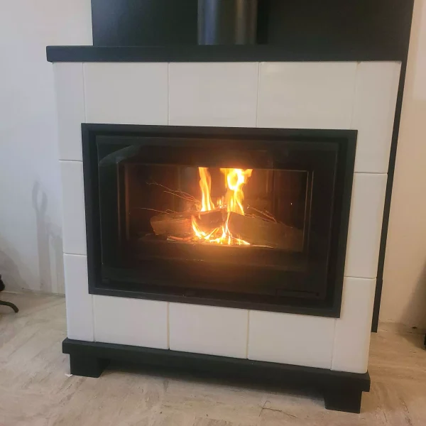 Réalisation d'un poêle à bois à Venansault par Déco'Styl