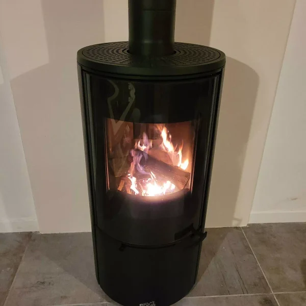 Réalisation d'un poêle à bois à Venansault par Déco'Styl