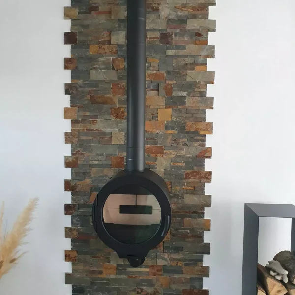 Réalisation d'un poêle à bois à Venansault par Déco'Styl