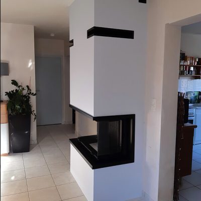 Réalisation d'une cheminée à Challans par Déco'Styl