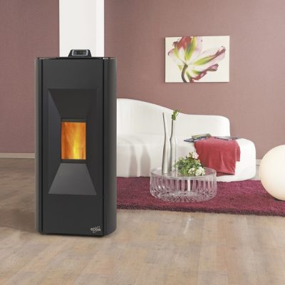 Réalisation d'un poêle à granulés à Challans par Déco'Styl